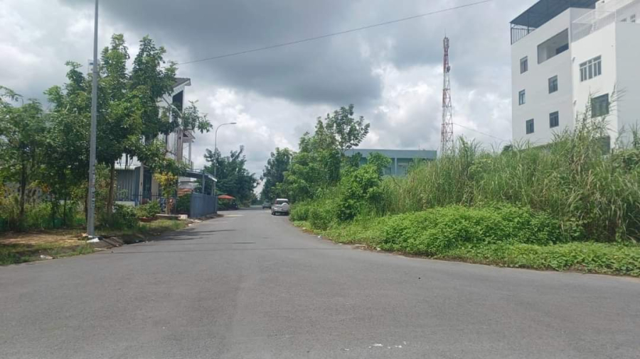 BÁN NỀN ĐẦU ĐƯỜNG B9, KCD PHÚ AN, P.PHÚ THỨ, CÁI RĂNG, CẦN THƠ, GIÁ 2 TỶ 300